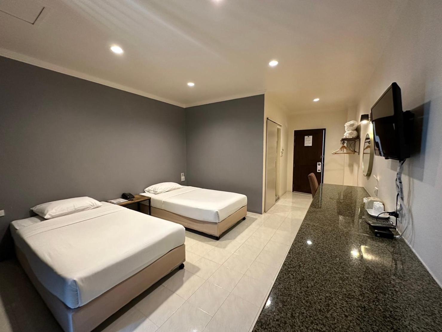 Rattana View Hotel Phitsanulok Luaran gambar