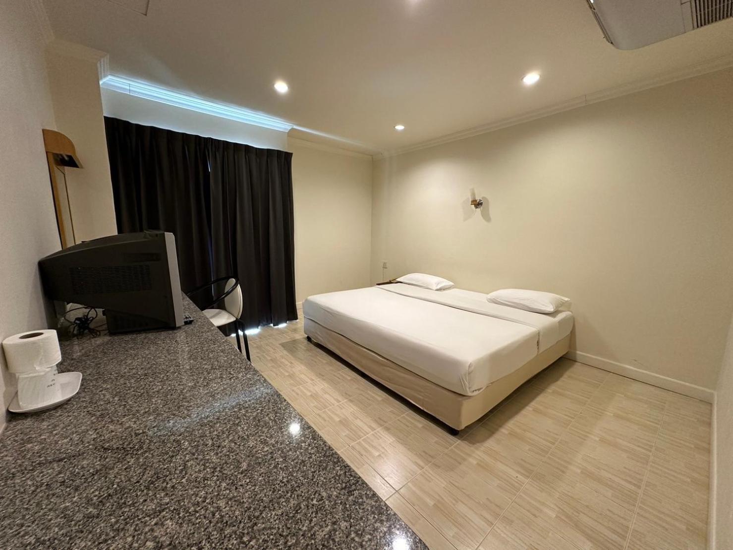 Rattana View Hotel Phitsanulok Luaran gambar
