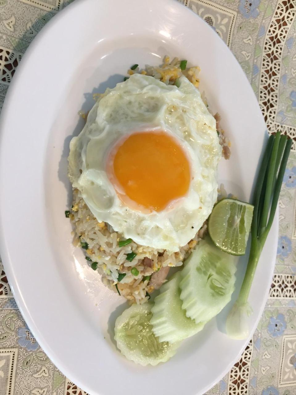 Rattana View Hotel Phitsanulok Luaran gambar